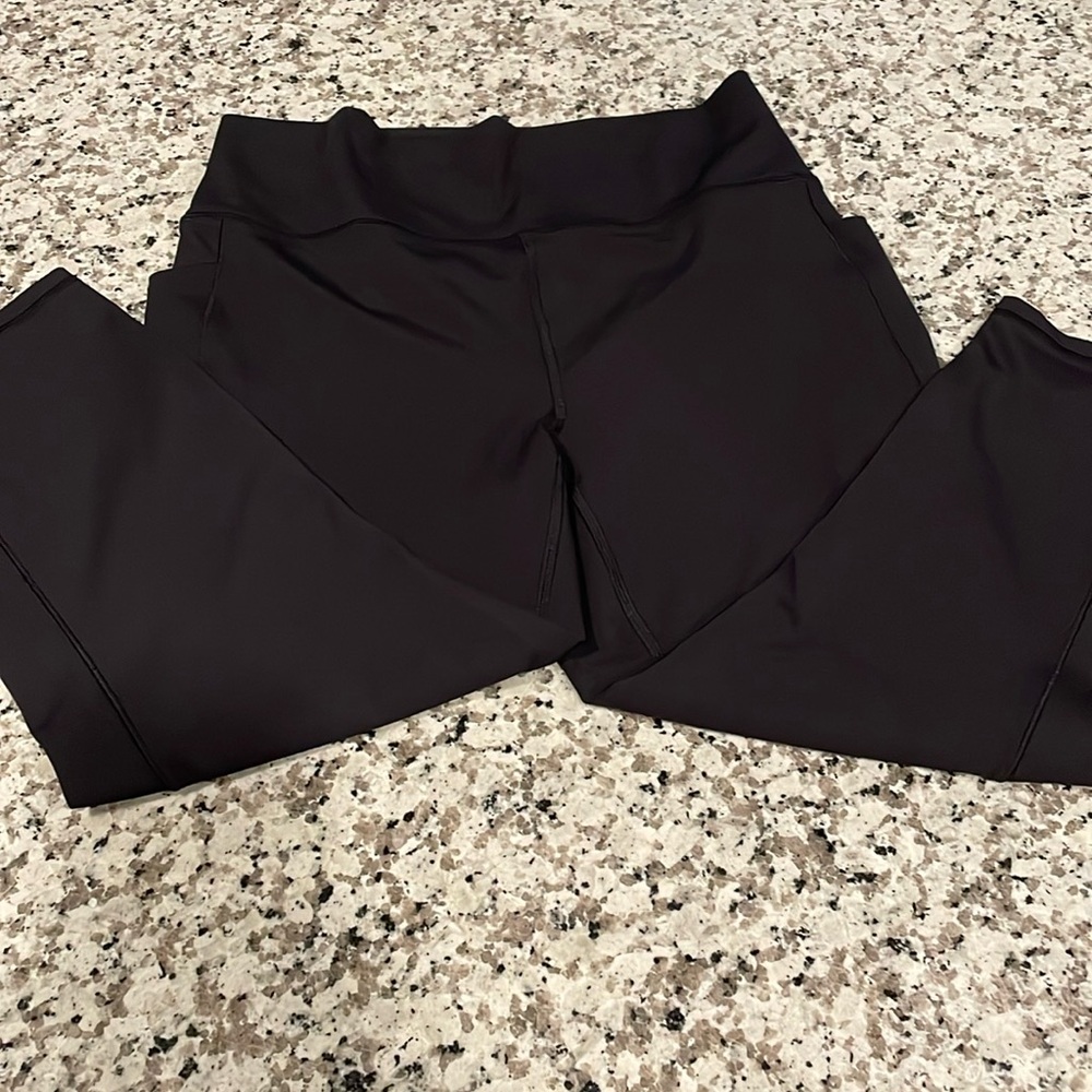 3/$25🛍️ RBX stretchy crop leggings, black, size Large, side pockets, EUC!